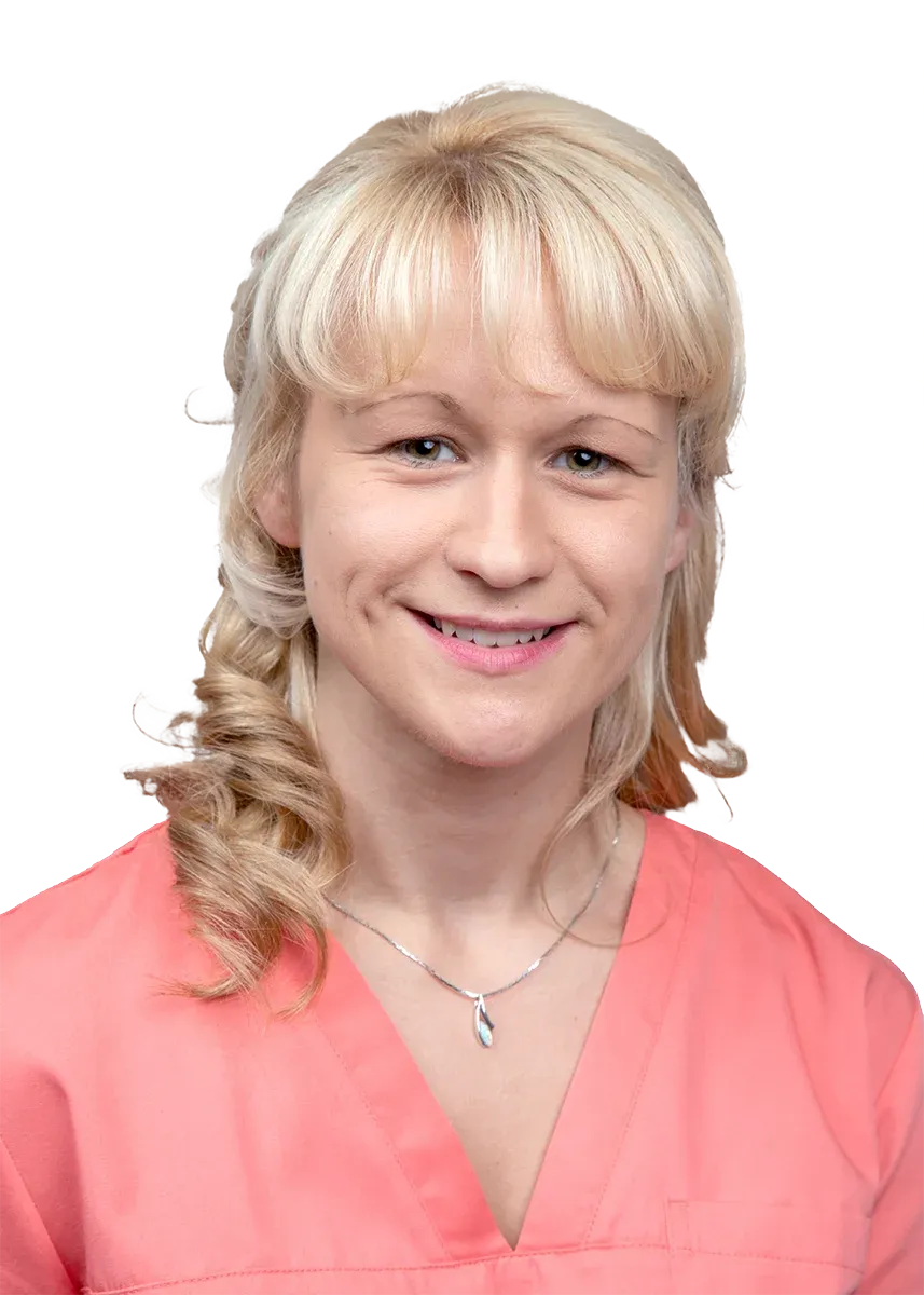Jessika Köhler, Zahnarzthelferin